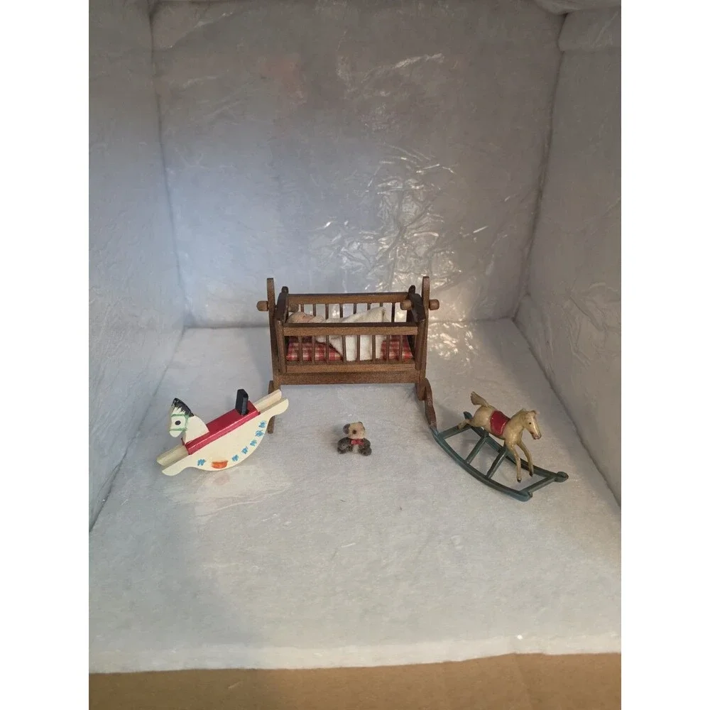 VTG Bodo Hennig Wooden Dollhouse Rocking Cradle Caco Baby & Felt Bear Nursery